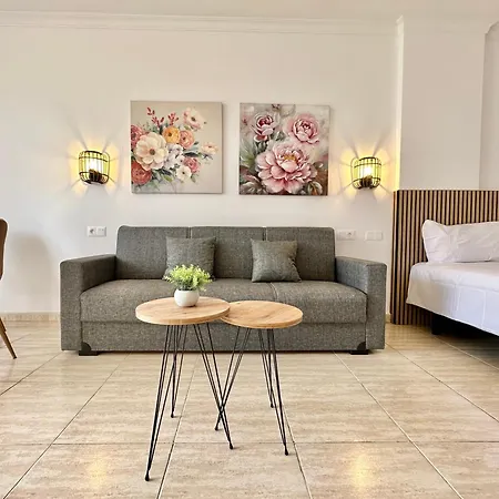 Palm Avenue - Adults Only - Apartment